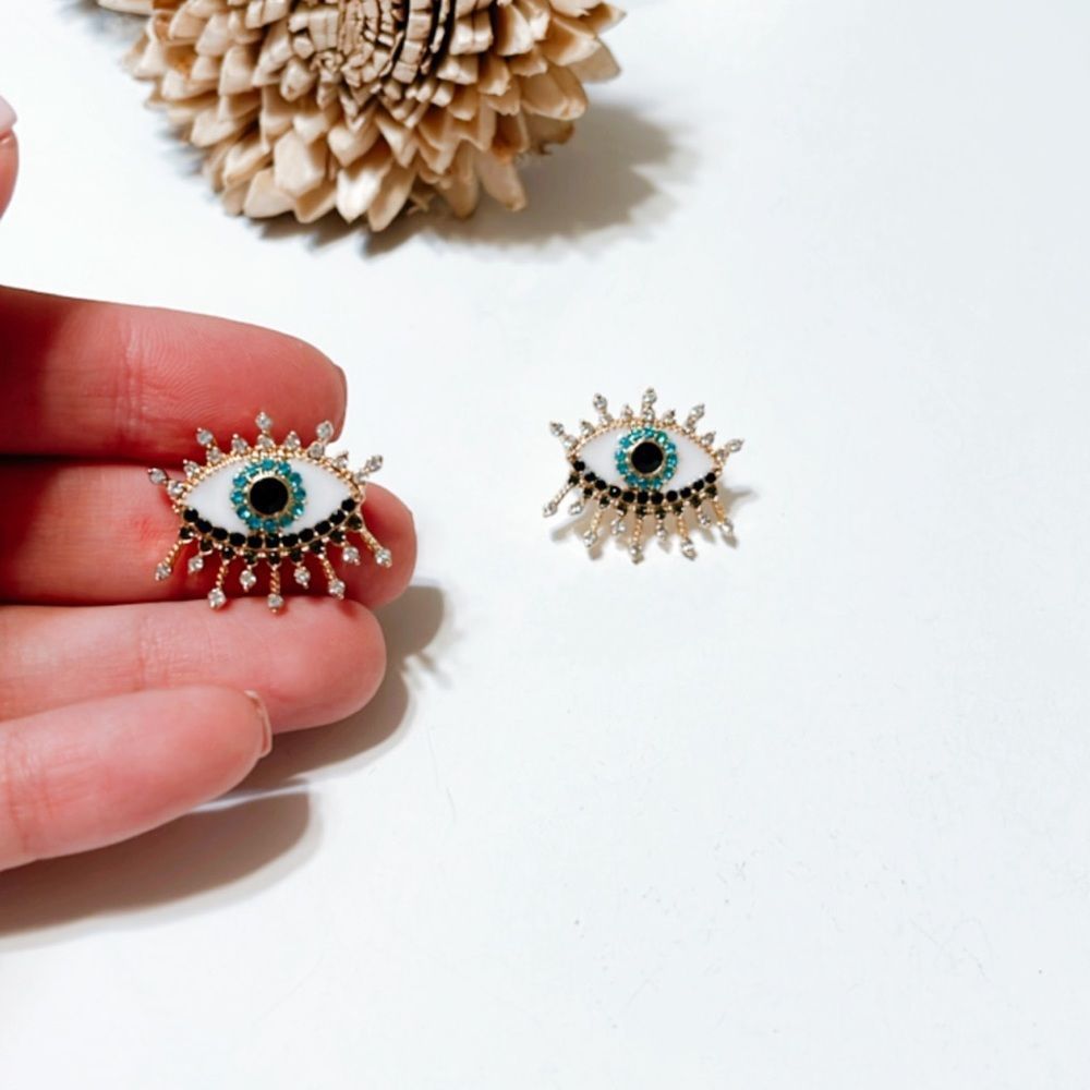 Evil eye stud earrings M254 - Picture 2 of 3